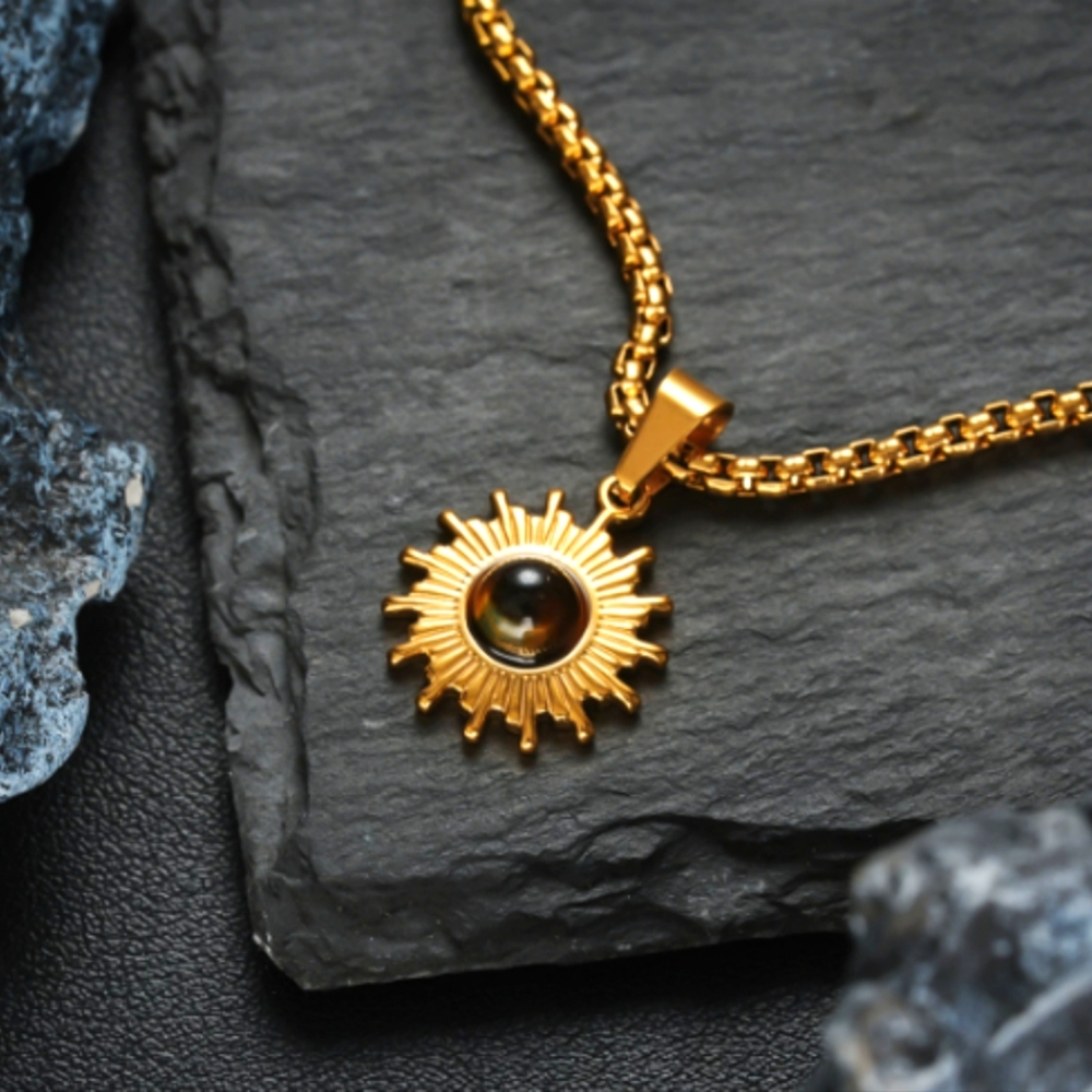 Sun Shaped Tiger Eye Pendant Necklace